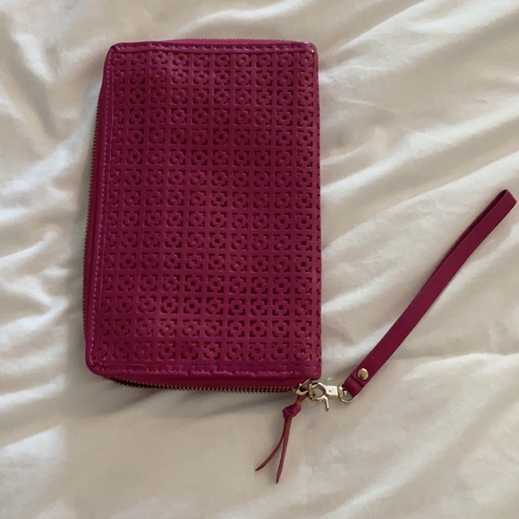 Ellie Kai Pink wristlet. Great condition - Picture 3 of 6